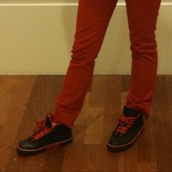 Air Jordan High Top - Picture 6 of 6